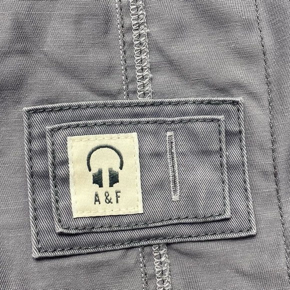 Abercrombie & Fitch Women’s Gray Utility Jacket Small Hooded Pockets PREPPY - Picture 9 of 15
